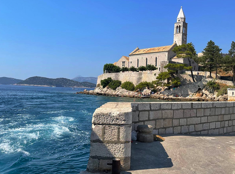Elaphiti islands cruise sailing boat